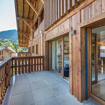 Chic Alpin De 100m² Avec Balcon Et Garage, Proche Centre - Fr-1-569-100 * Megève